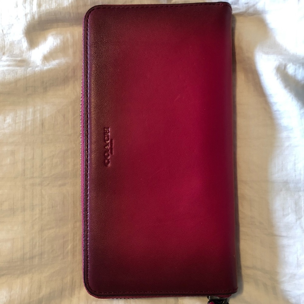 Coach wallet